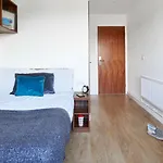 Stylish Private Ensuite Rooms In The Heart Of Exeter
