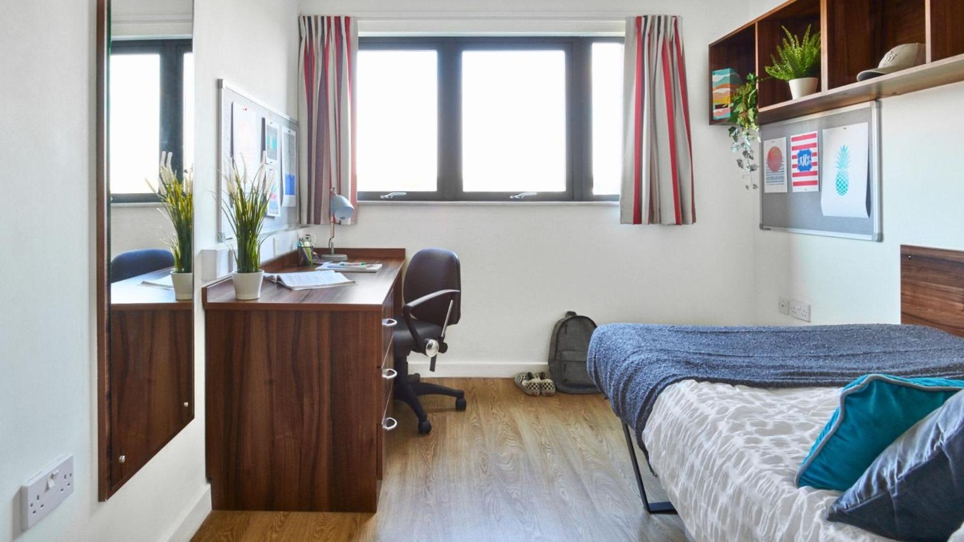 Apartment Stylish Private Ensuite In The Heart Of