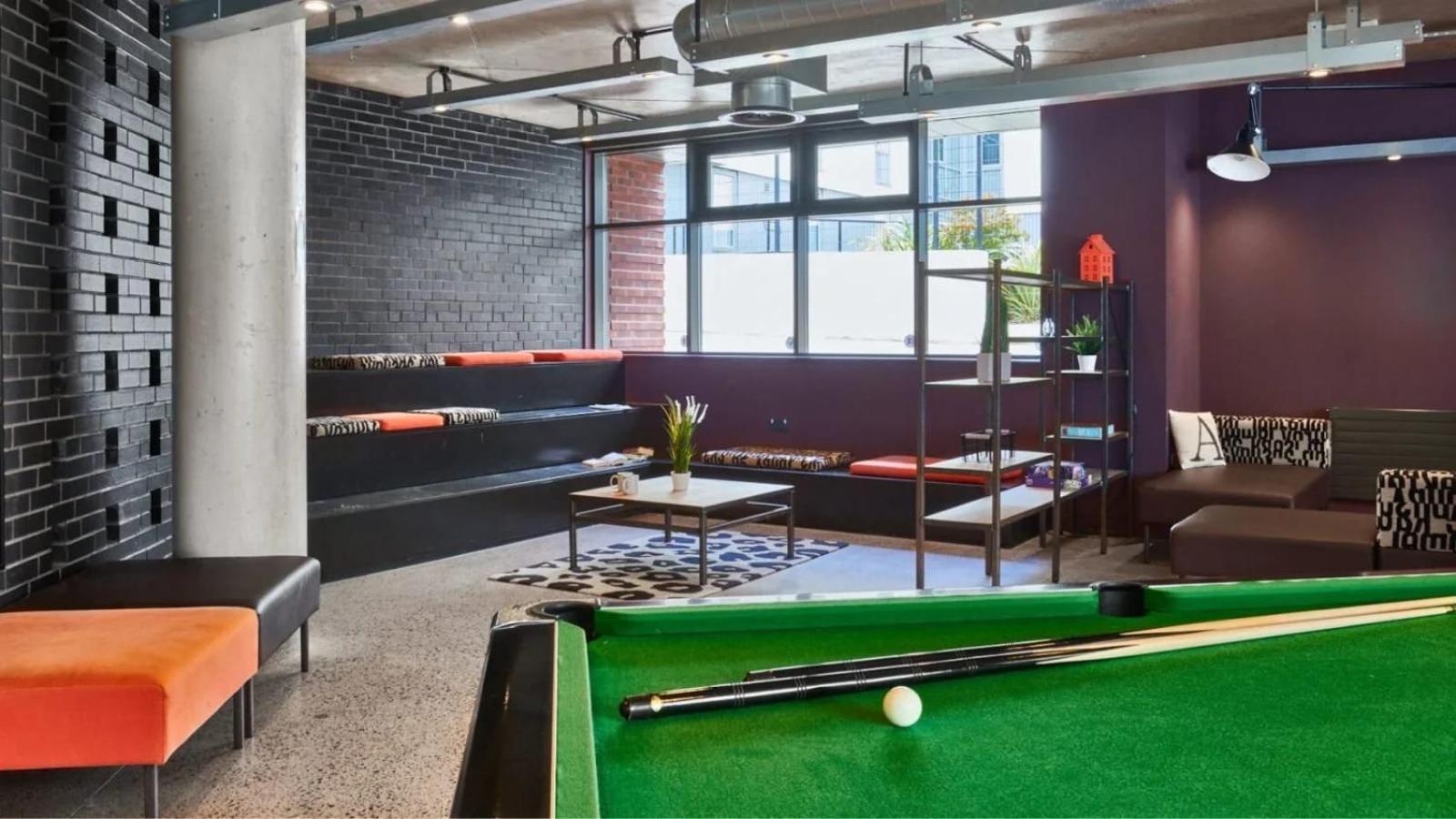 Apartment Stylish Private Ensuite In The Heart Of *